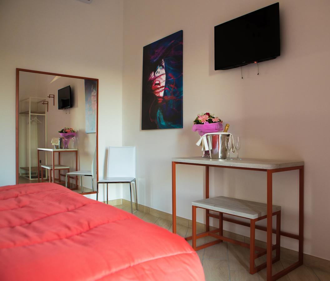 My Svago Hotell Mariglianella Exteriör bild